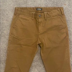 Men’s khakis